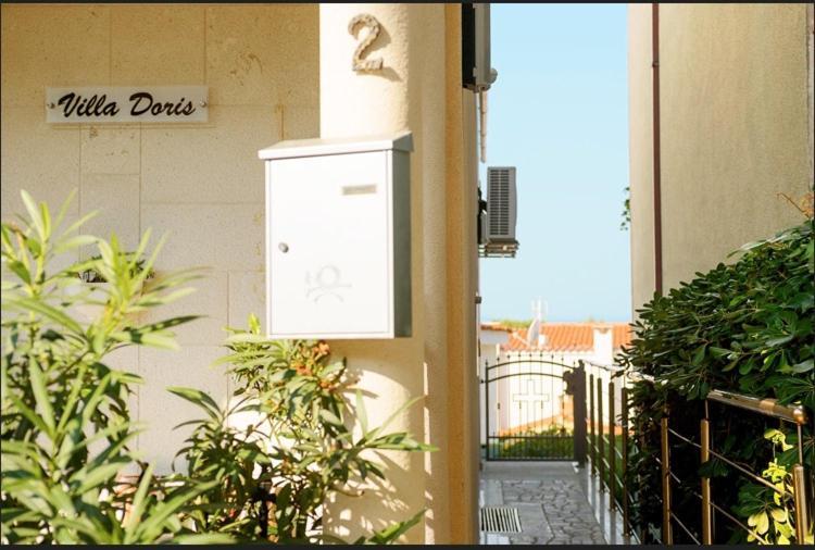 Vila Doris Hotel Baska Voda Ngoại thất bức ảnh