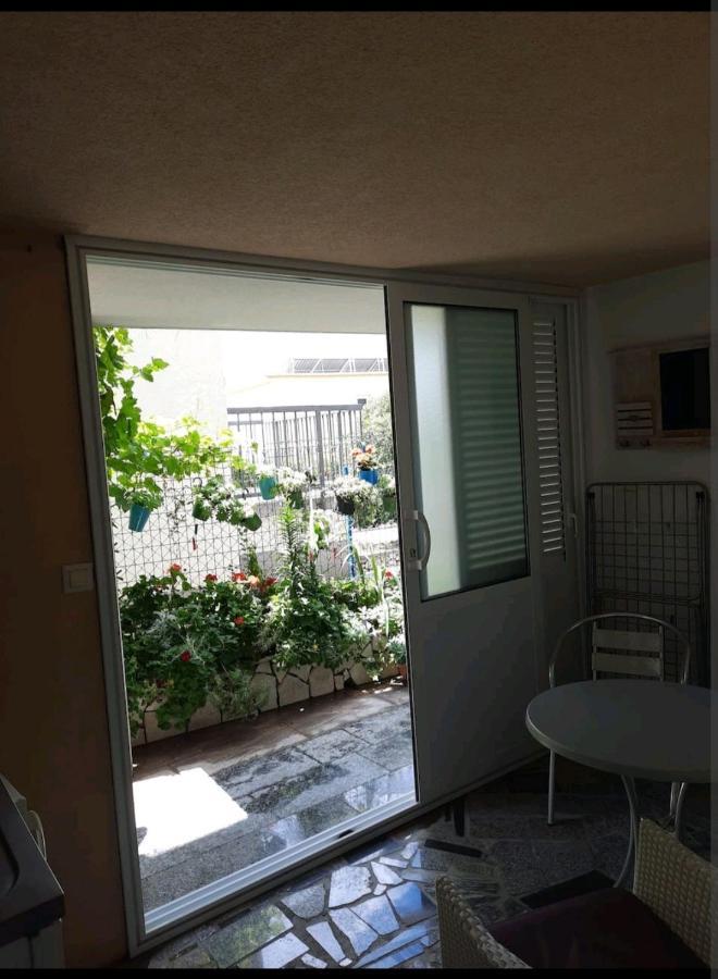 Vila Doris Hotel Baska Voda Ngoại thất bức ảnh