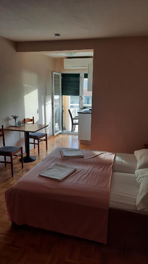 Vila Doris Hotel Baska Voda Ngoại thất bức ảnh